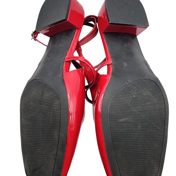 Torrid Womens Red Patent Leather Square Toe Block Heel Mary Jane Shoes Size 11.5 - Picture 3 of 5
